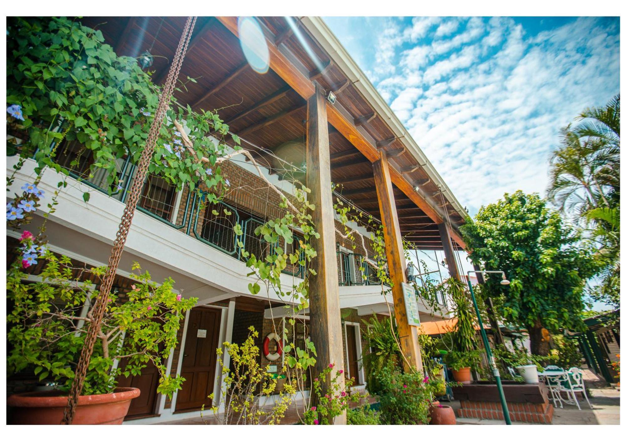 Hotel Boutique El Rancho Olivo Villamontes Exterior photo